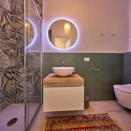Benaco Hause 3 Apartment *