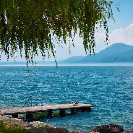 Benaco Hause 3 Apartament